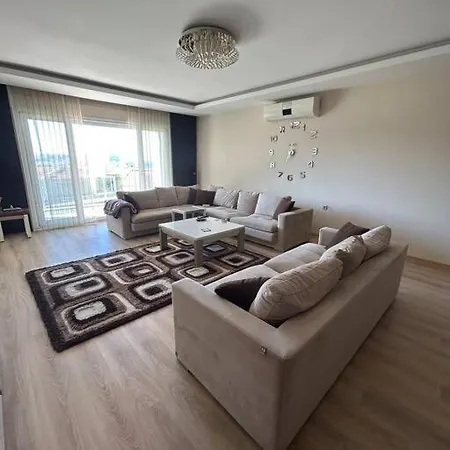 Excellent Location. All Have Sea View. Secure Site * Кушадасы
